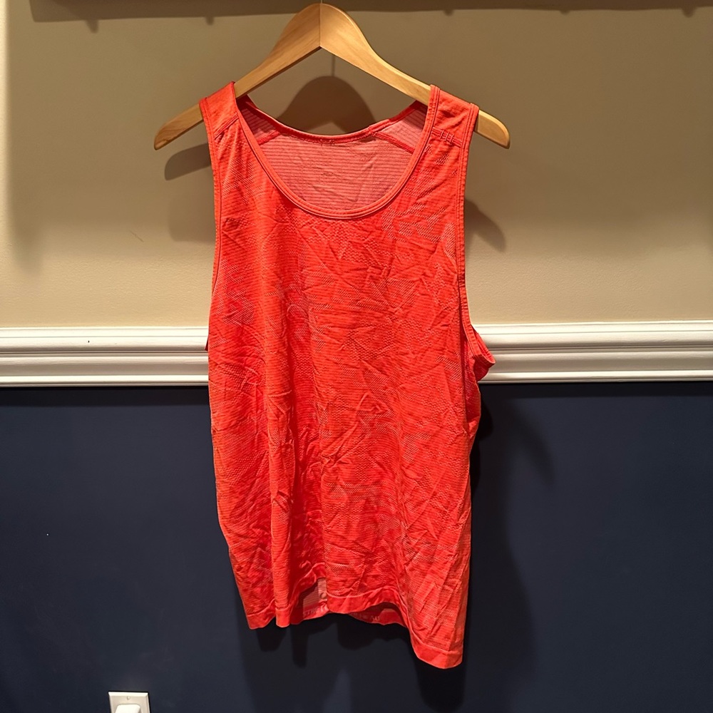 Lululemon men’s tank top